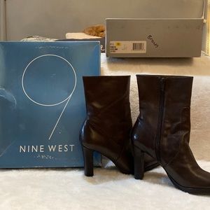 Brown leather NINE WEST boots